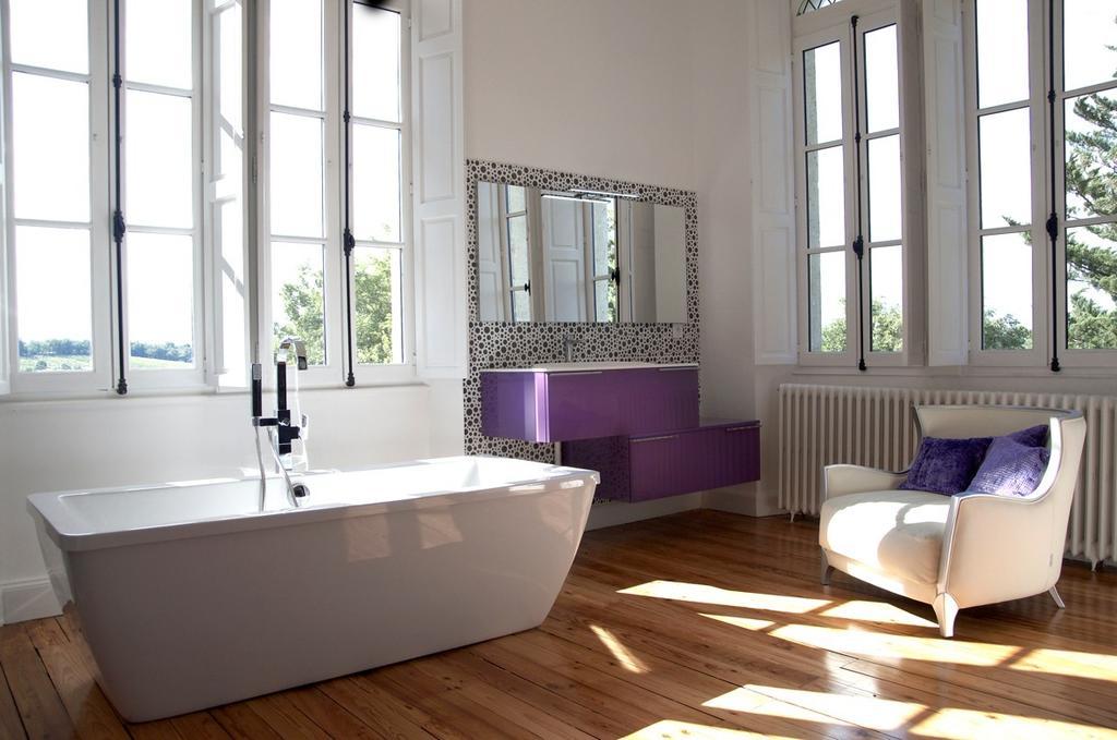 Chateau Fauchey Cadillac Room photo